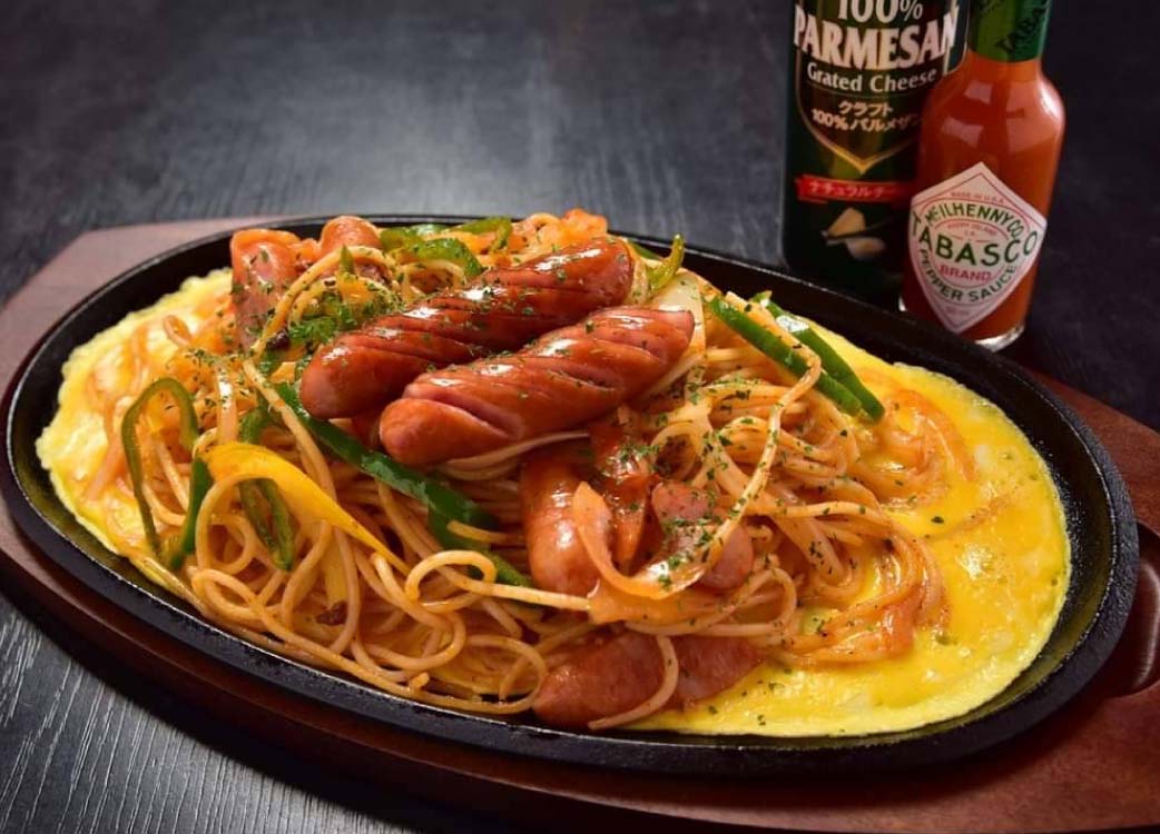 鉄皿ナポリタン